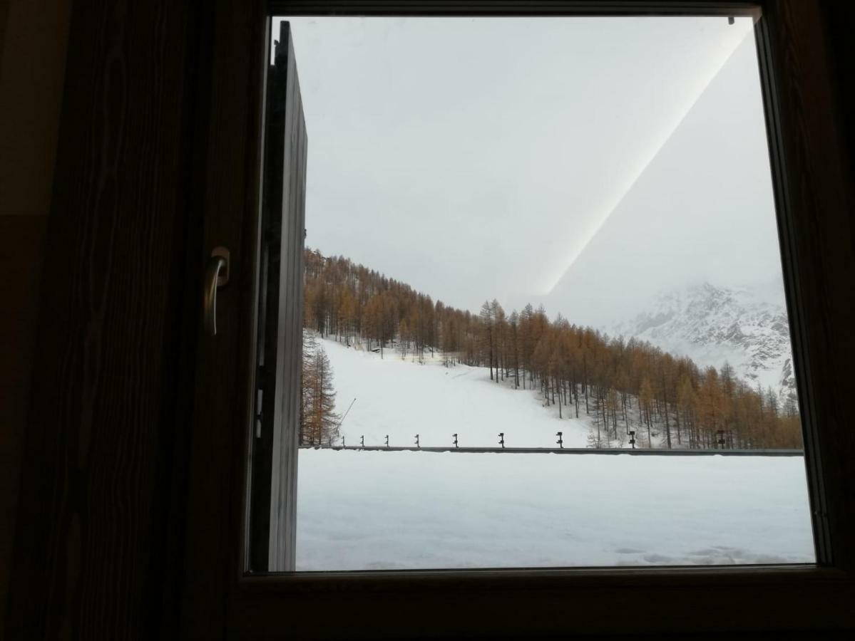Cervinia Ski In Ski Out - Studio On The Slopes Breuil-Cervinia Bagian luar foto