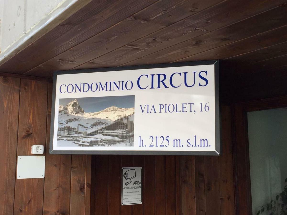 Cervinia Ski In Ski Out - Studio On The Slopes Breuil-Cervinia Bagian luar foto