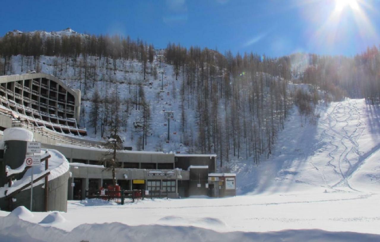 Cervinia Ski In Ski Out - Studio On The Slopes Breuil-Cervinia Bagian luar foto